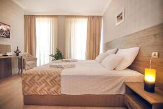 Отель Hotel Kenari Тбилиси Просторный двухместный номер с 2 отдельными кроватями-5