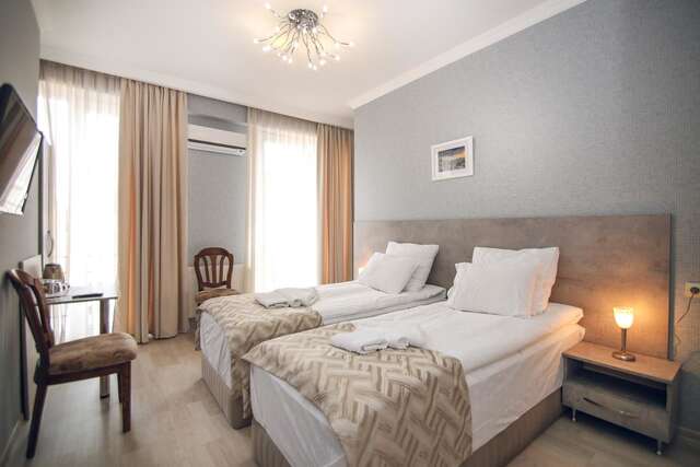 Отель Hotel Kenari Тбилиси-38